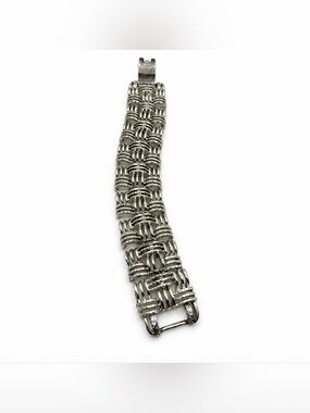Coro Pegasus Silver Tone Basketweave Chunky Bracelet Vintage